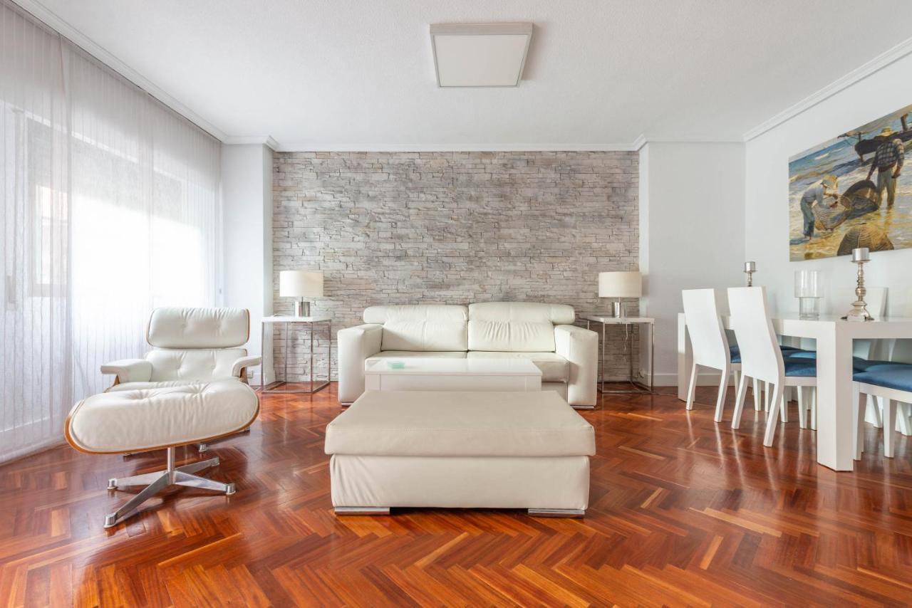 Bonita Habitacion Con Balcon Villaviciosa de Odón Dış mekan fotoğraf