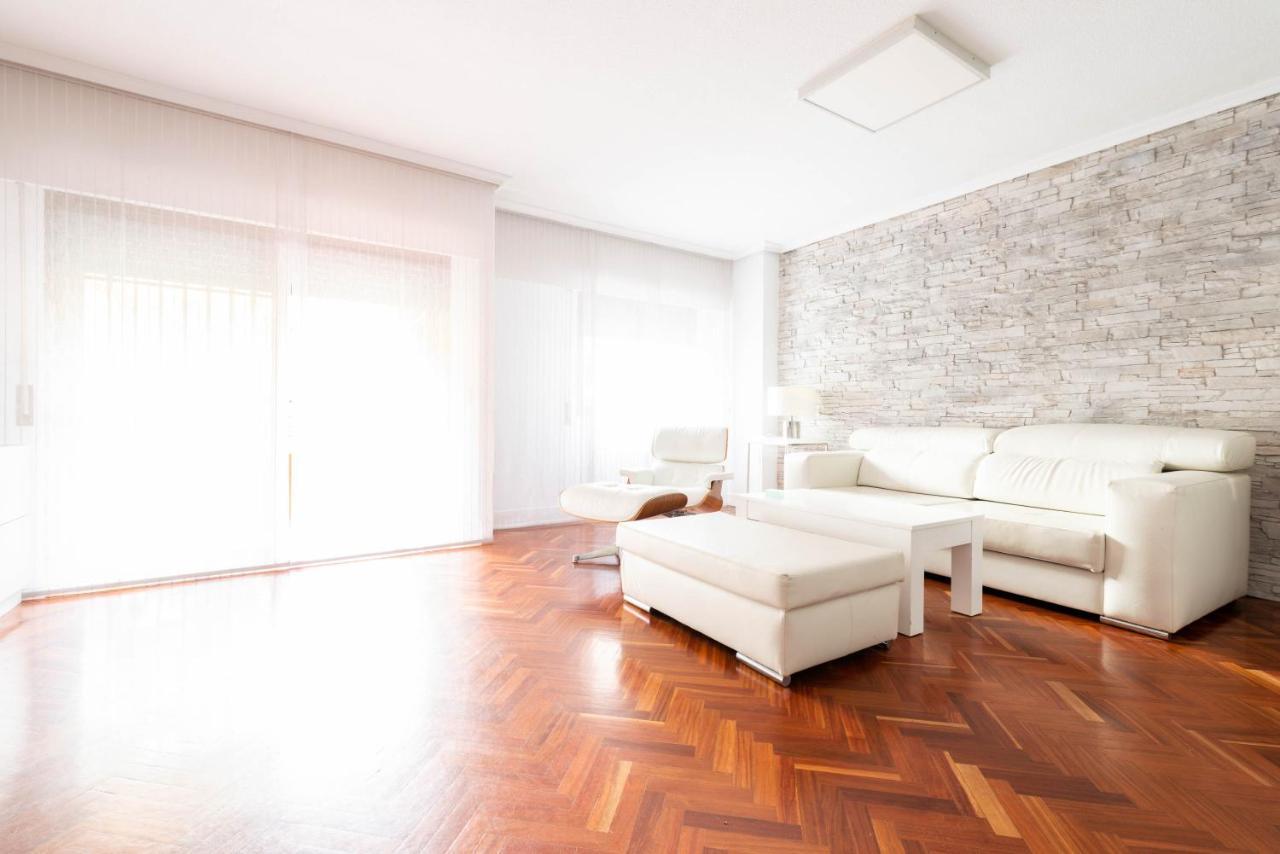 Bonita Habitacion Con Balcon Villaviciosa de Odón Dış mekan fotoğraf