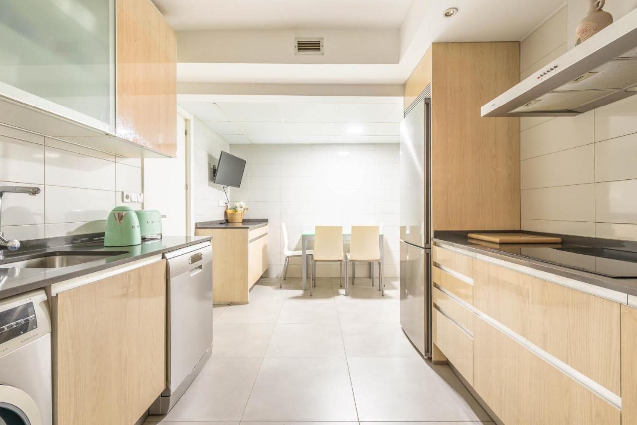 Bonita Habitacion Con Balcon Villaviciosa de Odón Dış mekan fotoğraf