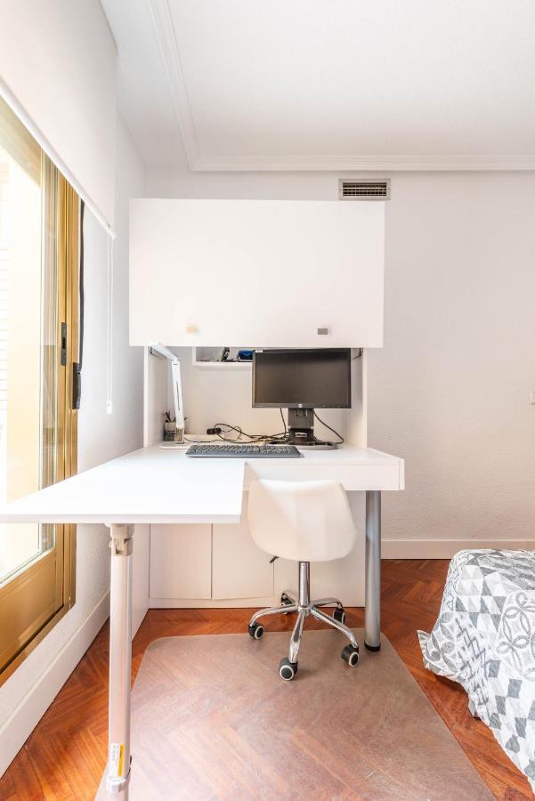 Bonita Habitacion Con Balcon Villaviciosa de Odón Dış mekan fotoğraf