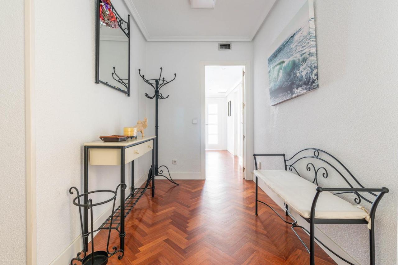 Bonita Habitacion Con Balcon Villaviciosa de Odón Dış mekan fotoğraf